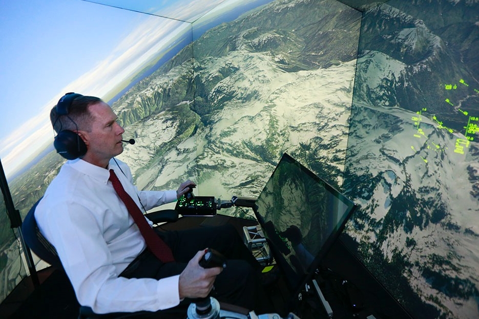 Gene Lee in flight simulator.