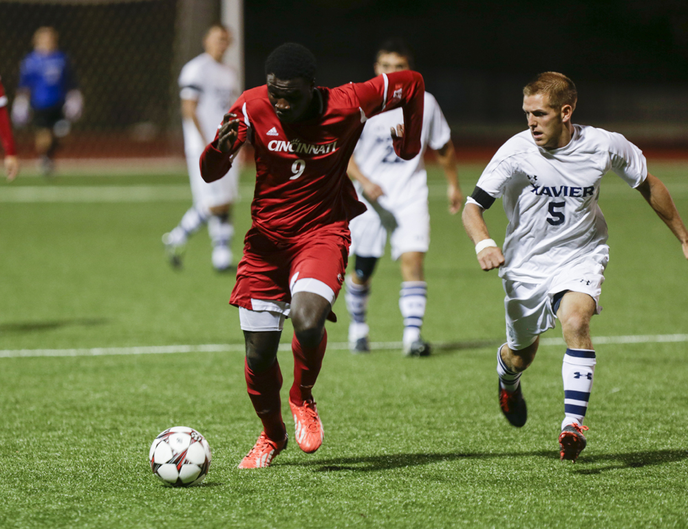 Uc Soccer Player John Manga Was Once A Refugee University Of Cincinnati