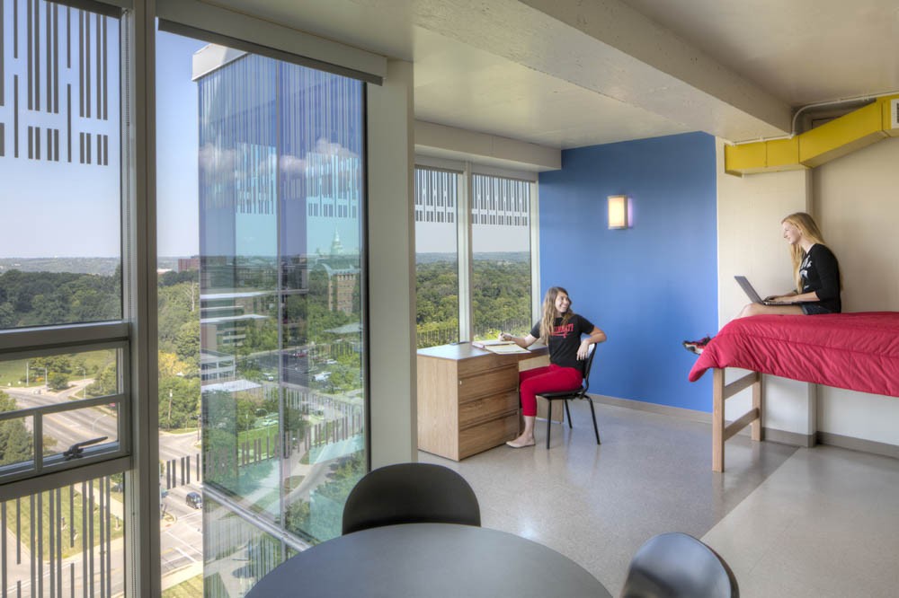 Scioto Hall opens, as new and returning students swell campus ranks