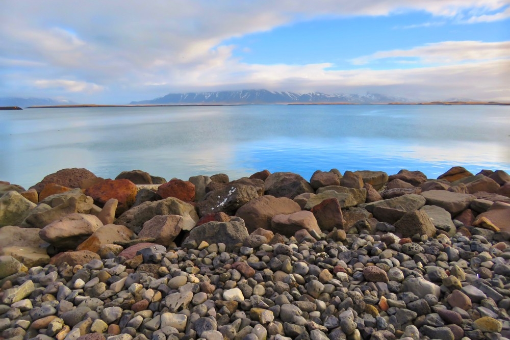 Ocean view from the edge of the rocks in Iceland.photo/Colleen O'Brien