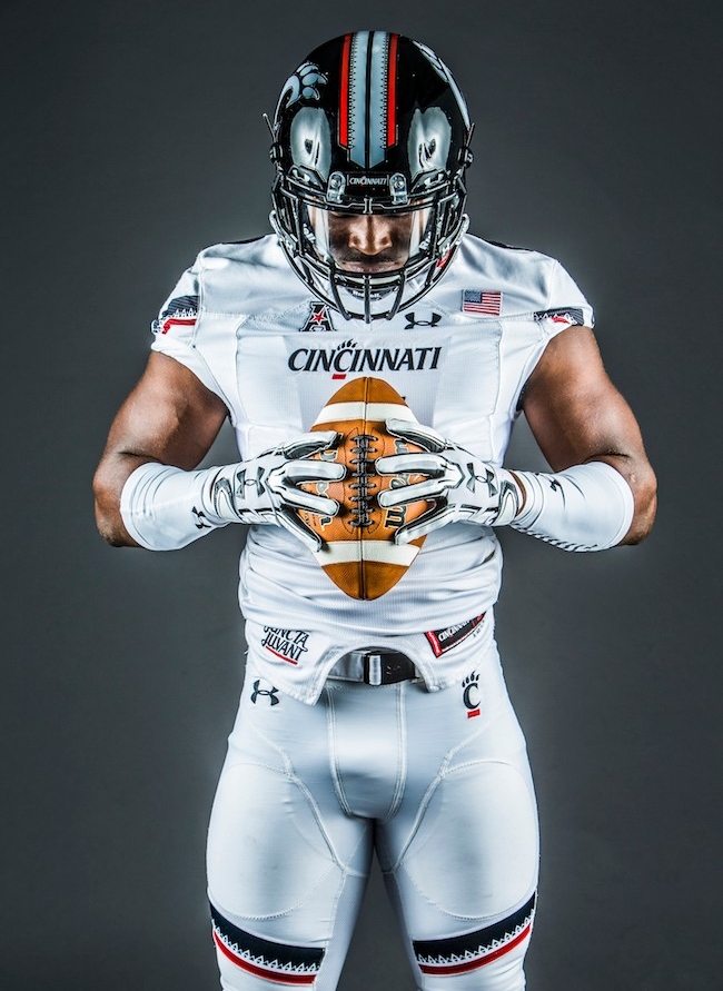 Portrait of Bearcats football player