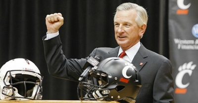 Tommy Tuberville is announced at the University of Cincinnati, Dec. 8, 2012.