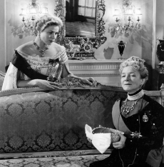 A scene from the 1956 movie Anastasia, starring Ingrid Bergman as Anna, Helen Hayes as the Dowager Empress and Yul Brynner (not in photo). 