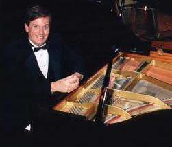 Mac Frampton at the piano