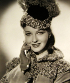 Evelyn Venable in coat and hat