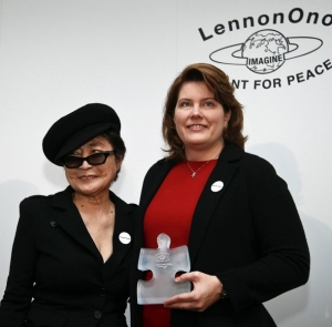 Barbara Kowalcyk with Yoko Ono