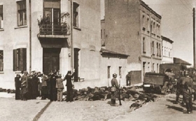 Bodies shot in the street of Czestochowa and left lying there.