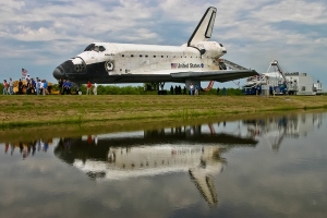 Space Shuttle Atlantis after "wheels stop" on July 21, 2011. photo/Bob Egleston